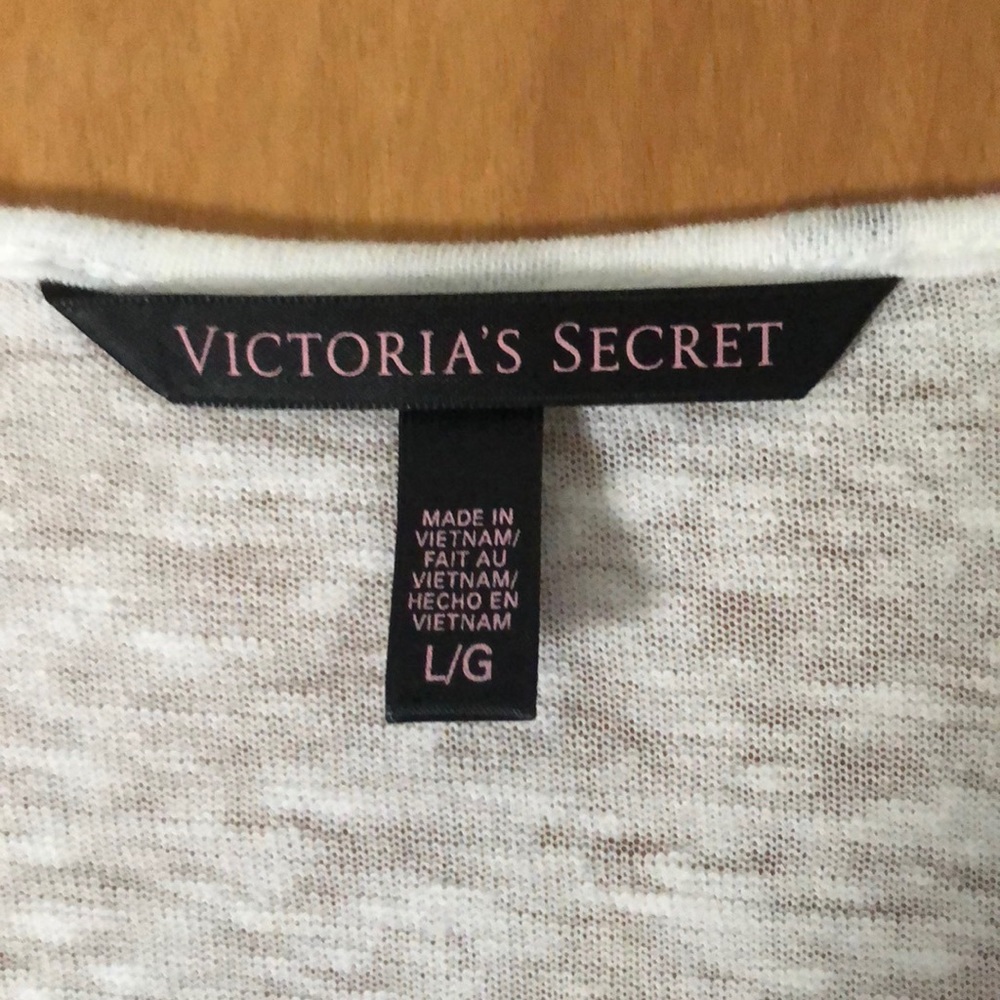 Victoria Secrets Top - Picture 2 of 5